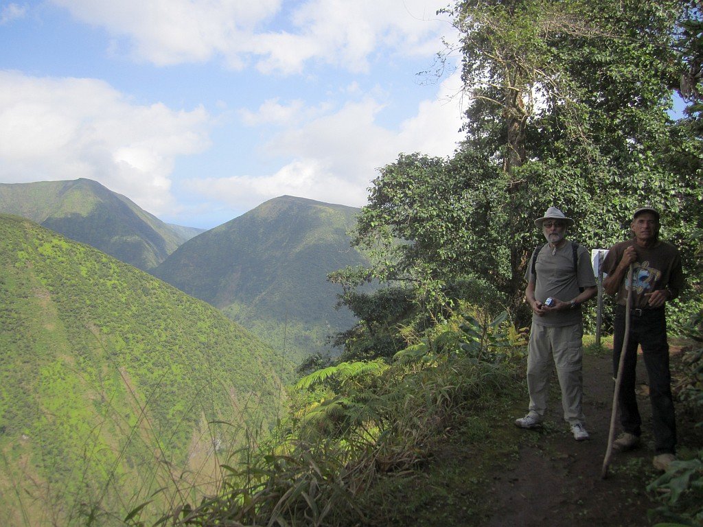 bruceandpaulatwaipiovalley.jpg